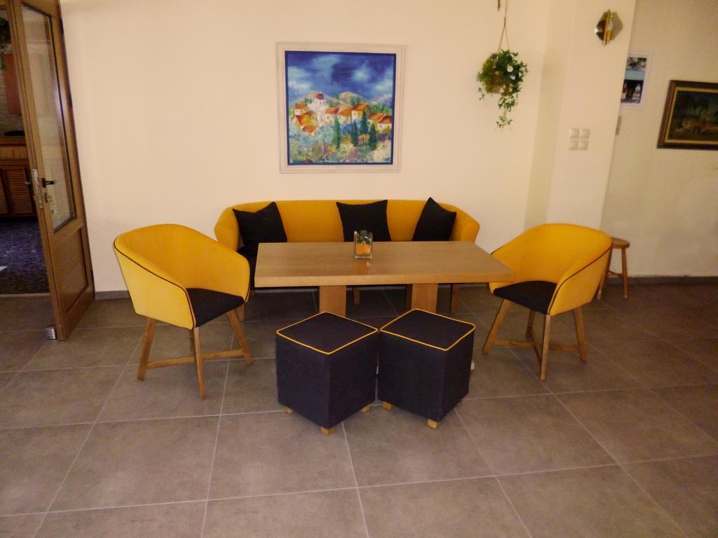 Hotel Idillion Vília Zewnętrze zdjęcie