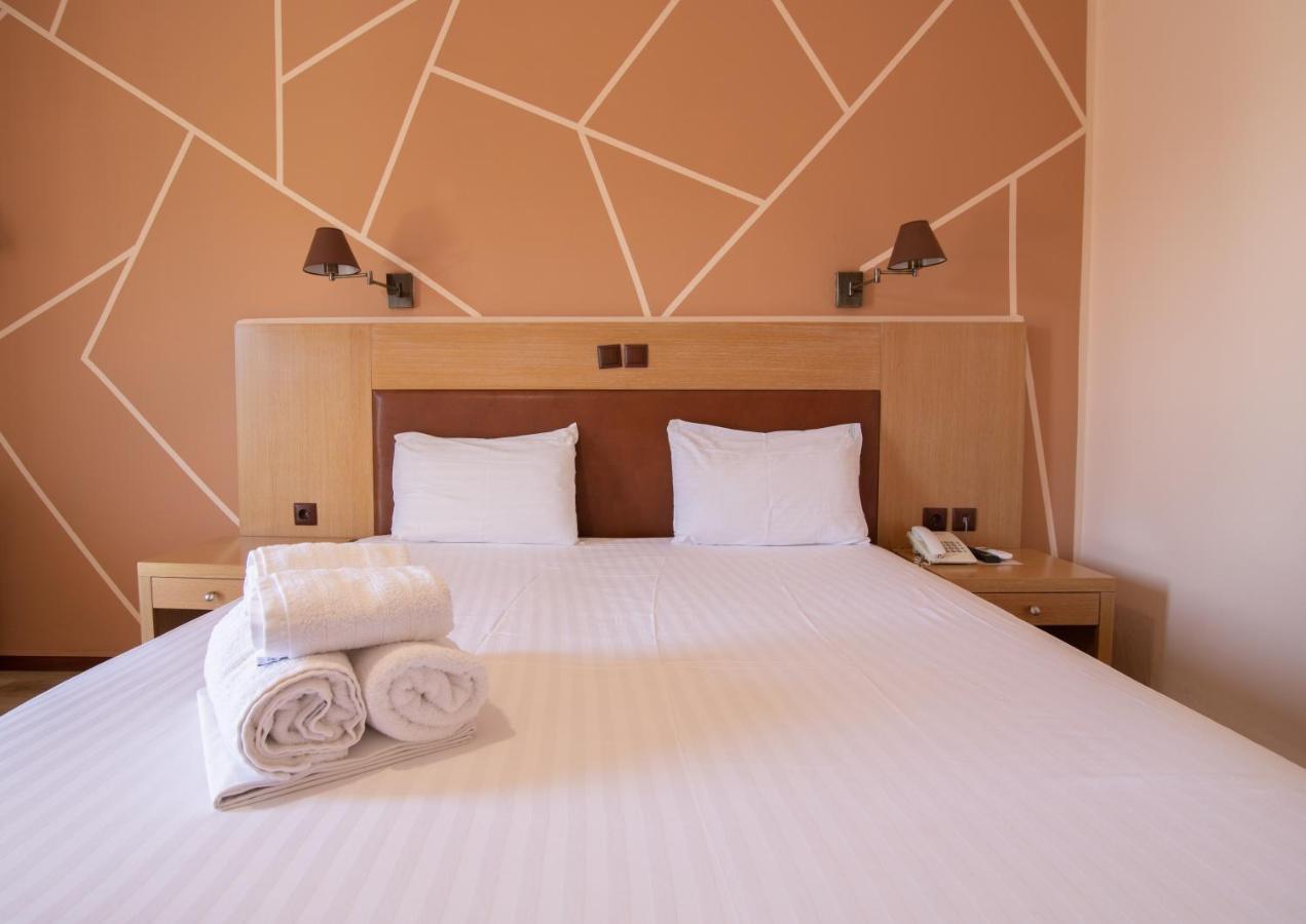 Hotel Idillion Vília Zewnętrze zdjęcie