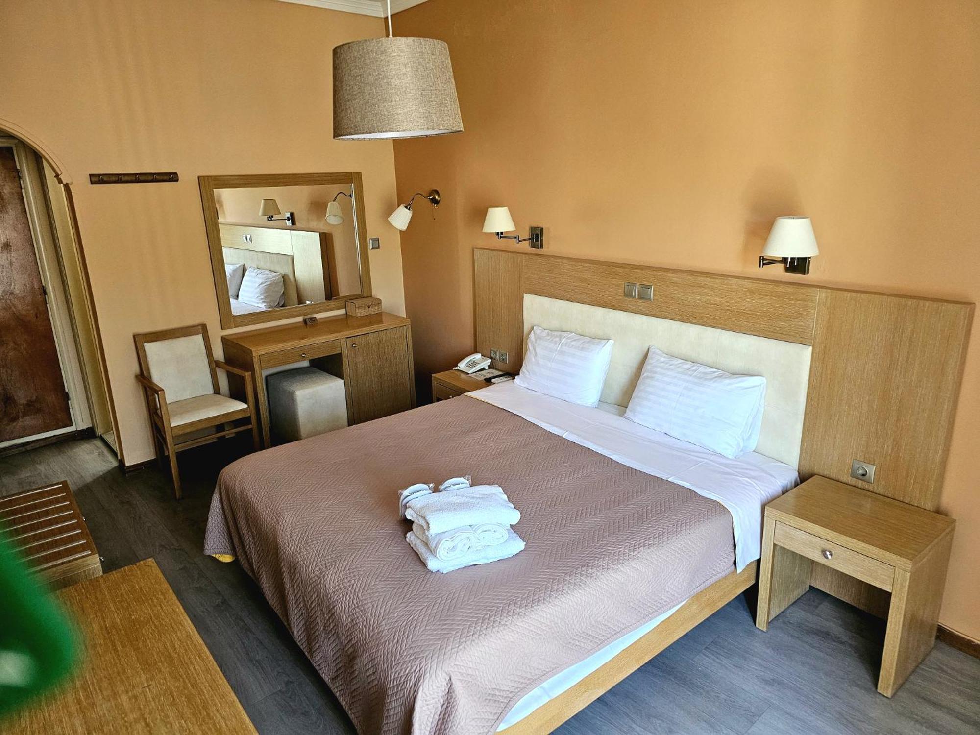 Hotel Idillion Vília Zewnętrze zdjęcie