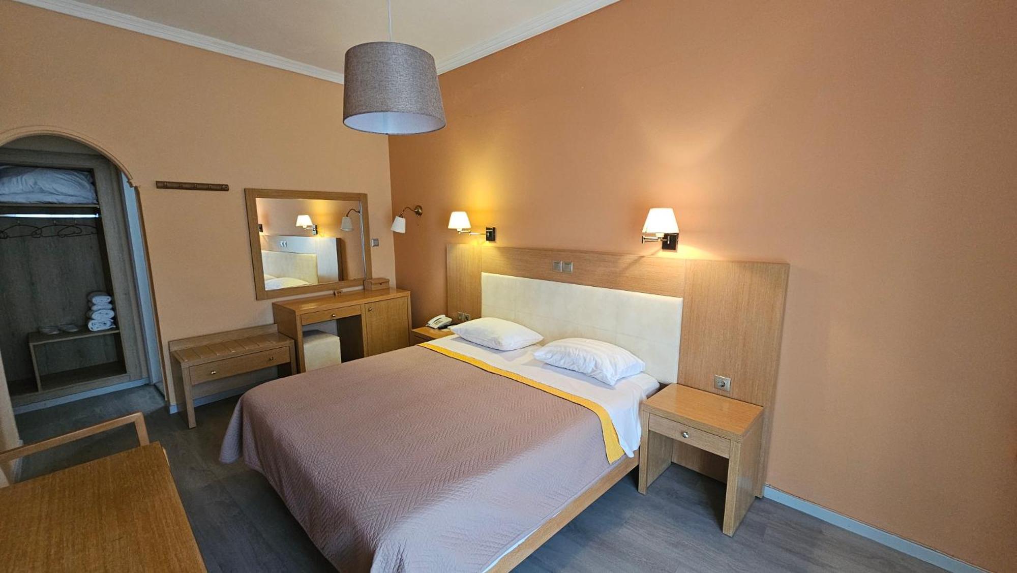 Hotel Idillion Vília Zewnętrze zdjęcie