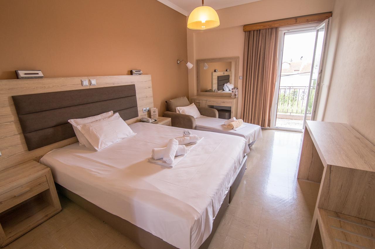 Hotel Idillion Vília Zewnętrze zdjęcie